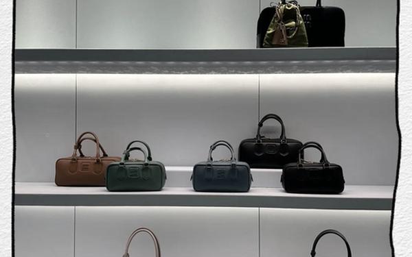 miumiu中国售后电话(miumiu官网中国官网) miumiu中国售后电话(miumiu官网中国官网)