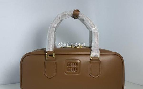 miumiu保龄球、miumiu保龄球包是哪一年