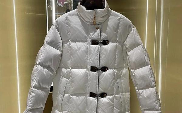 lv儿童官网_lv羽绒服官网旗舰店
