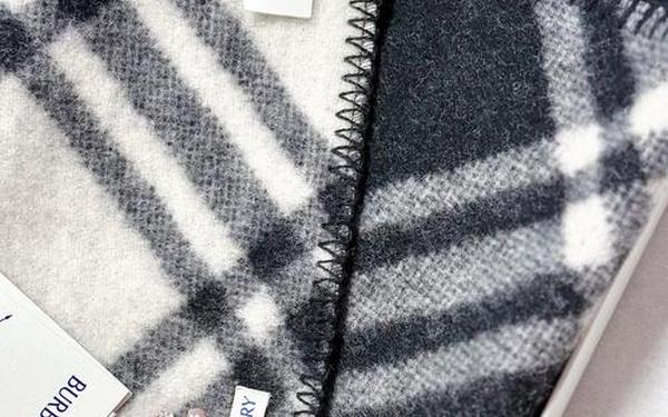 burrybery围巾、burberry围巾价格查询