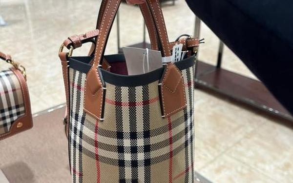 burberry包包图鉴,burberry经典包包