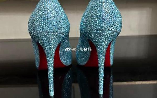 cl官网 christianlouboutin官网