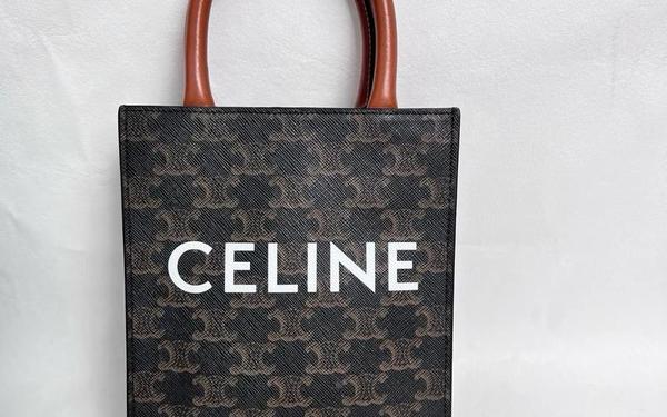 celine算奢侈品吗-celine是什么牌子