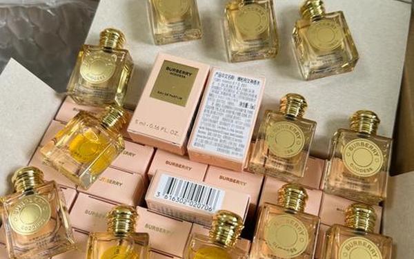 burberry高定香水,burberry女神香水