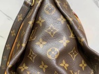 lv传奇包价格,lv包最新款图片和价格