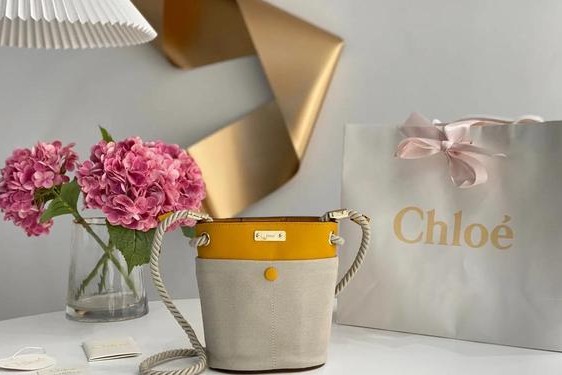 克洛伊女包算奢侈品吗、chloe包包属于什么档次