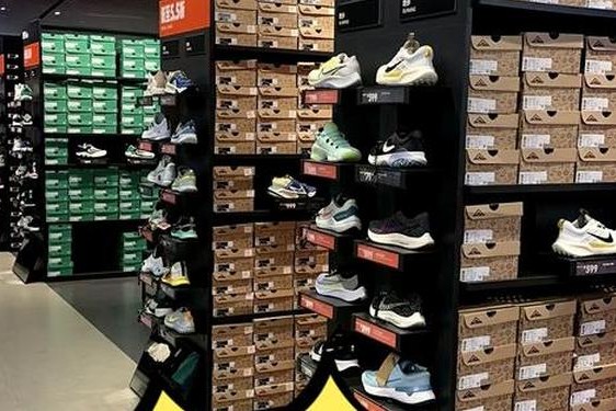 nike海外购网站—网上买nike一般去哪买