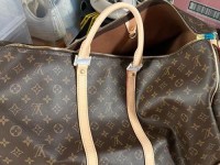 lv旅行包价格官网(lv包价格)
