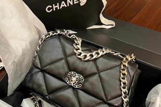 chanel香港官网网址;chanel官方微博