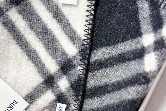 burrybery围巾、burberry围巾价格查询