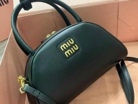 miumiu包包价格 缪缪的包包官网价格