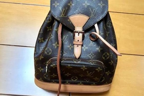 lv小号邮差包 lv小号双肩包