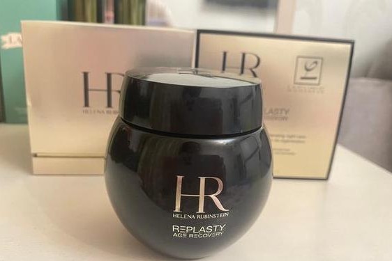 hr赫莲娜包包官网;hr赫莲娜中国官网