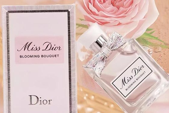 dior女士香水推荐,迪奥女士香水系列简介
