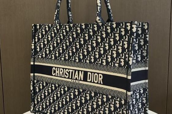dior包多少钱一个 dior包包价格推荐