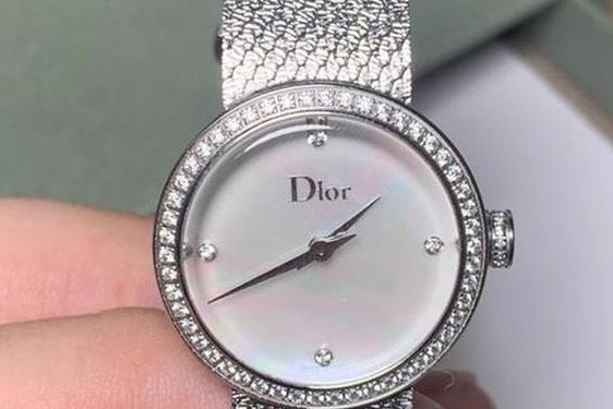 dior潮玩—dior手表女款图片