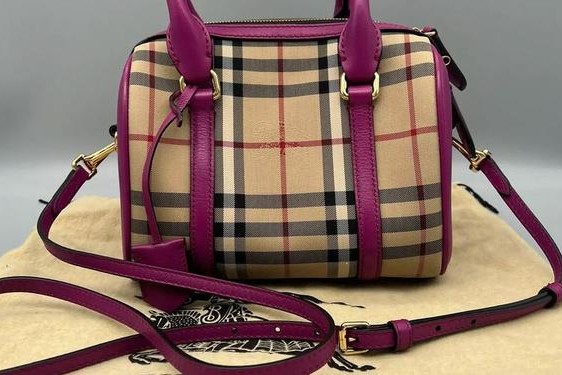 burberry历年包款 burberry所有包款