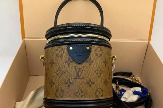 lv价格和图片_lv路易威登官方旗舰店