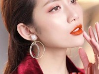 leezi口红多少钱一支_linnsz口红多少钱怎么样