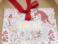 dior化妆品礼盒(dior化妆品多少钱一套)