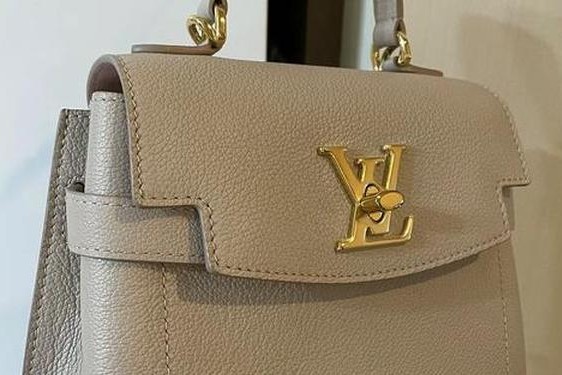 lv2022新款-lv2023最新款的包包图片
