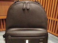 bally官网女双肩背包;bally女士包包价格